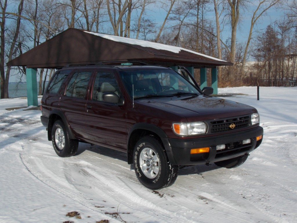 Ниссан патфайндер 1999. Nissan Pathfinder 1999. Ниссан Патфайндер 1999-2000. Патфайндер 1999 3.5 4wd. Nissan Pathfinder американский 1999.